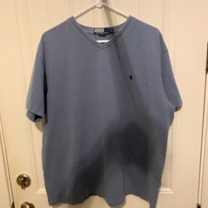 Men’s blue v-neck t-shirt